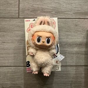 Authentic Exciting Macaron Labubu (Soymilk)